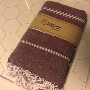 Sandcloud xl Turkish beach towel: burgundy
